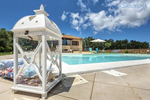 Alghero Villa Marlena with pool for exclusive use for 10 people Villa in Sardinia