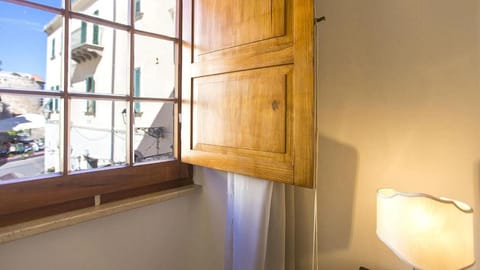 Alghero Palazzo Albis in pieno centro per 8 persone Apartment in Alghero