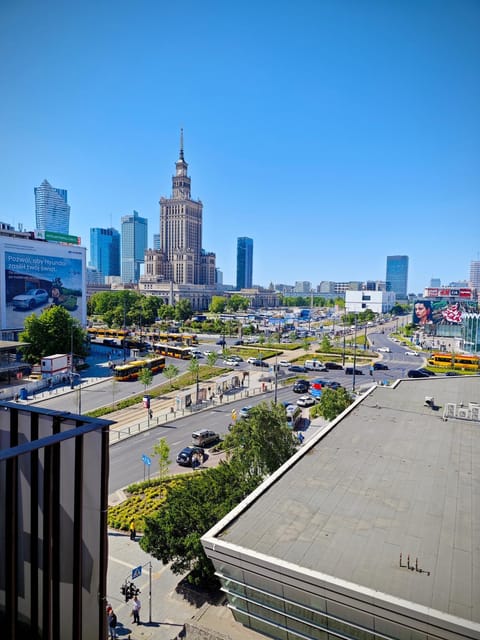 Property building, Day, Neighbourhood, City view, Street view, Location