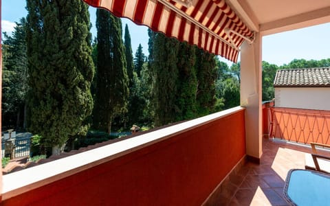 Balcony/Terrace, Garden view