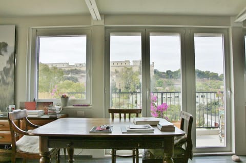 Balcony/Terrace, Dining area