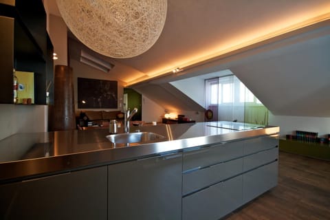 Kitchen or kitchenette, Living room