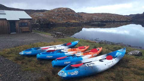 Otter Bothy Chalet in Scotland