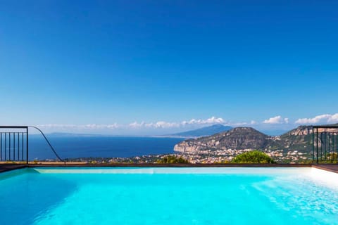 Sea view, Swimming pool