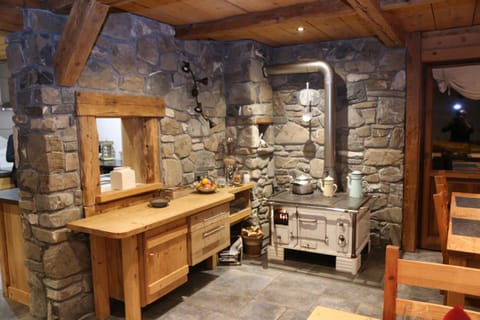 Chez La Fine Bed and Breakfast in Les Gets