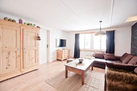 2BR apartment close to ski area and Jungfrau train Apartment in Grindelwald