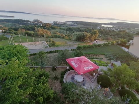 BBQ facilities, Garden, Balcony/Terrace, City view, Garden view, Sea view