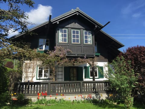 Property building, Balcony/Terrace