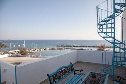 Property building, Day, Natural landscape, View (from property/room), Balcony/Terrace, Sea view