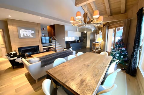 Property building, Living room