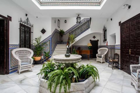 Patio, Lobby or reception, Facility for disabled guests
