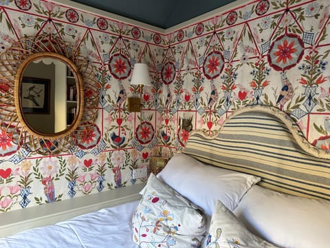 Neidpath Castle Cottage House in England