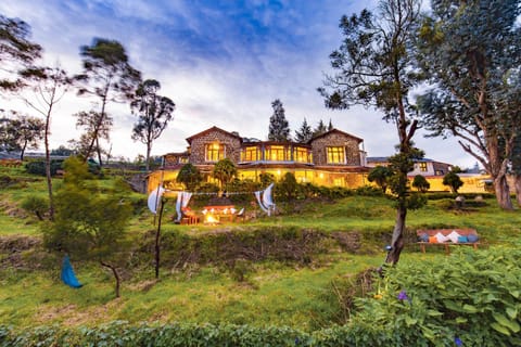 Property building, Natural landscape, Garden, Garden view