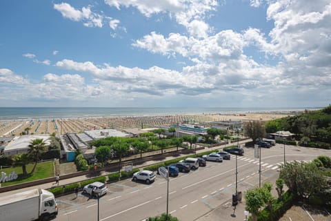 Neighbourhood, Natural landscape, Bird's eye view, Beach, Sea view
