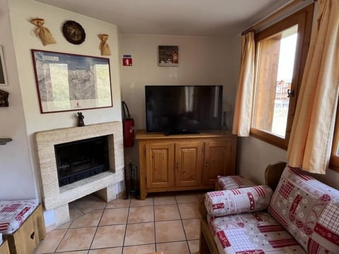 Chalet pour 10 pers. à Plagne Soleil avec animaux admis - FR-1-351-82 House in Mâcot-la-Plagne