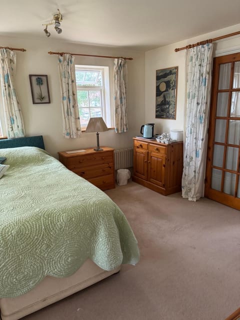 High Mead Bed and Breakfast in Purbeck District