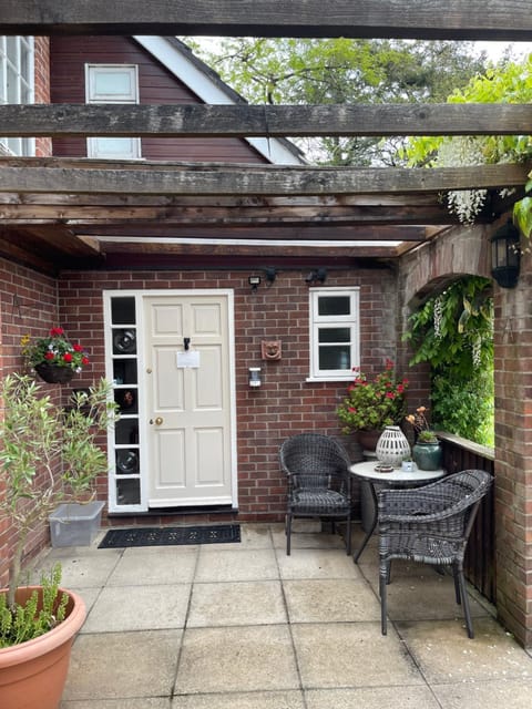 High Mead Bed and Breakfast in Purbeck District