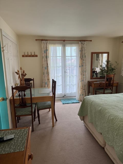 High Mead Bed and Breakfast in Purbeck District