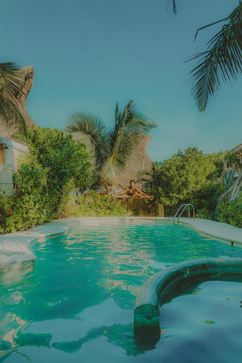 Swimming pool
