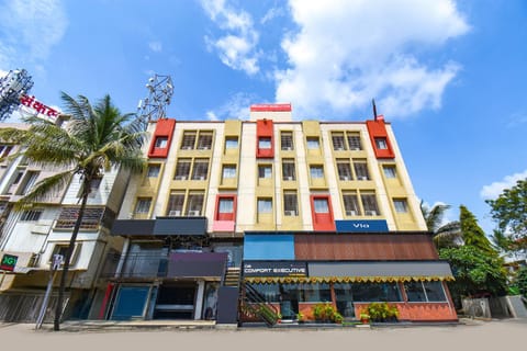 Property building, Facade/entrance