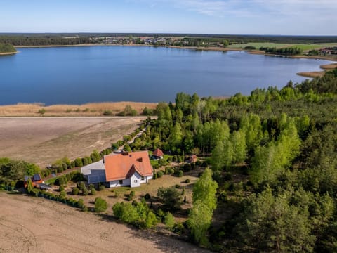 Bird's eye view, Lake view