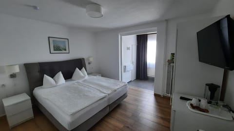 Pension Schneider Bed and Breakfast in Cochem-Zell