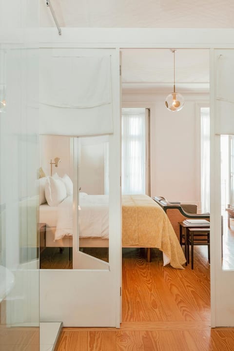 Bed, Bathroom, Bedroom