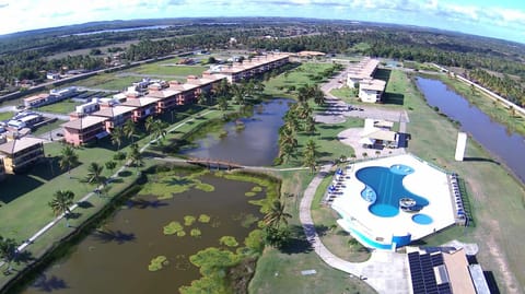 Property building, Nearby landmark, Restaurant/places to eat, Bird's eye view, Swimming pool, Swimming pool, Sports
