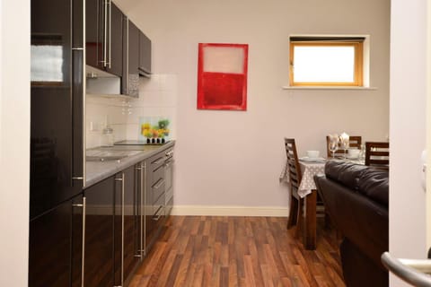 Kitchen or kitchenette, Living room, Seating area, Dining area, stove