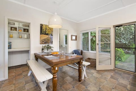 Kitchen or kitchenette, Dining area, Garden view