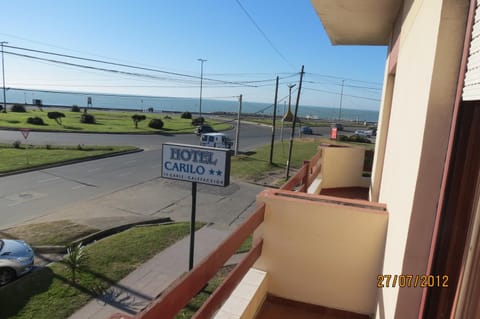 Facade/entrance, Bird's eye view