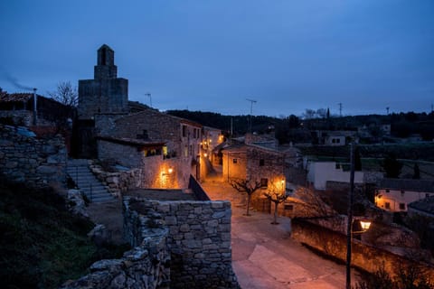 Property building, Night