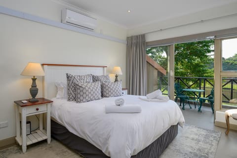 Patio, Bedroom, wardrobe, air conditioner