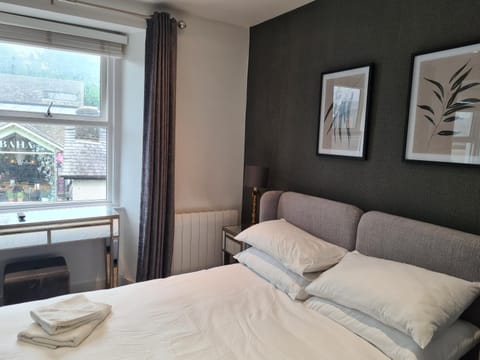 Bed, View (from property/room)