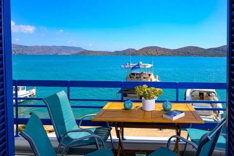 Natural landscape, View (from property/room), Balcony/Terrace, Dining area