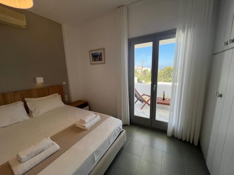 CAELI PAROS by Kostas & Joanna Studios Apartment in Paros, Greece