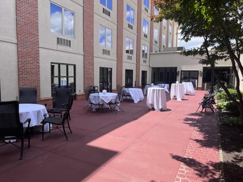 Inner courtyard view