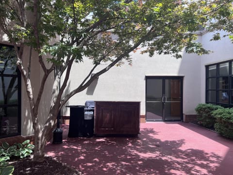 Inner courtyard view