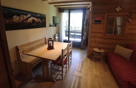 Pan 125B Apartment in Manigod