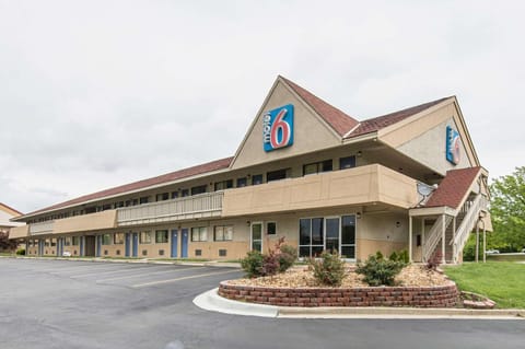 Coffee/tea facilities, Lobby or reception