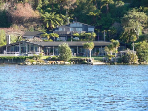 Beach, Canoeing, On site, Lake view
