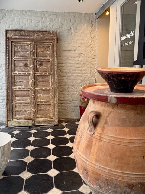 accademia00 Bed and Breakfast in Maastricht