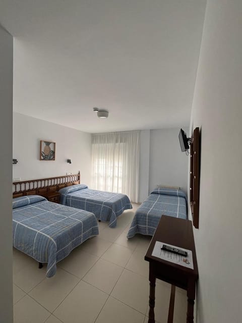 Pensión Rey Bed and Breakfast in O Salnés