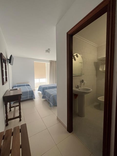 Pensión Rey Bed and Breakfast in O Salnés