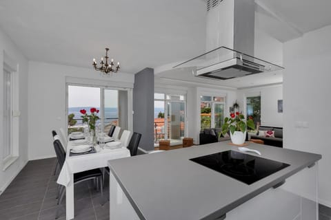 Villa Mili Exclusive Apartment in Brela