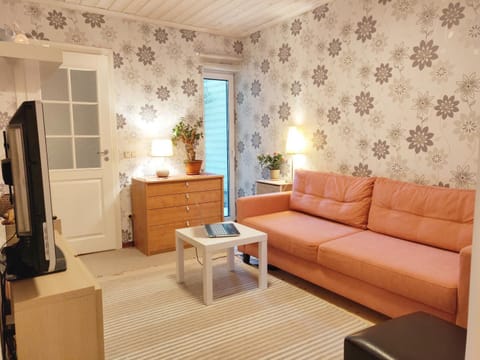 Communal lounge/ TV room, TV and multimedia
