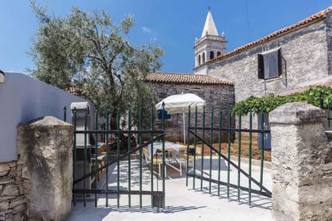 Property building, Summer