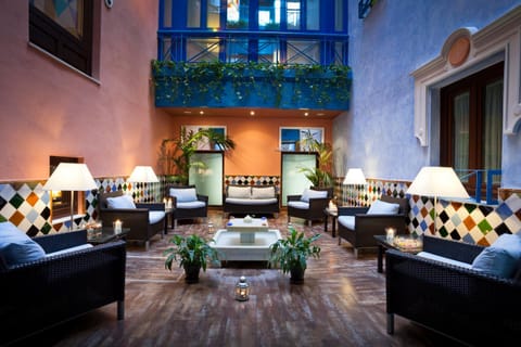 Inner courtyard view