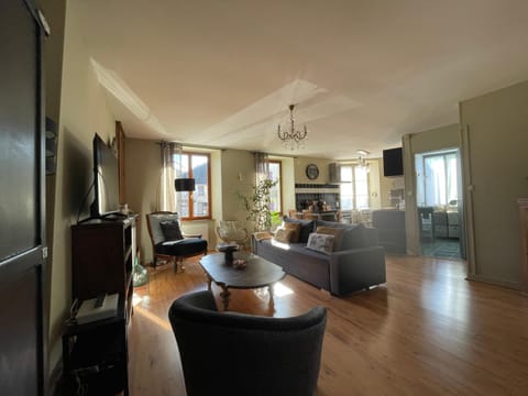 Maison Les Fossiles House in Sancerre