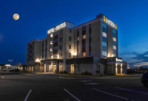Property building, Facade/entrance, Property logo or sign